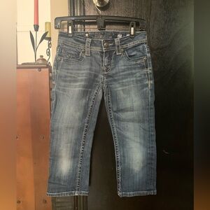 Miss Me Low Rise Denim Capris